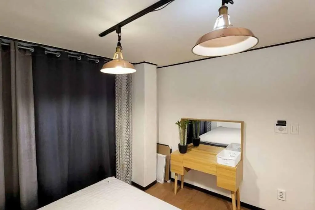 K-1 Hongdae Yeontral Park Apartment Seoul South Korea
