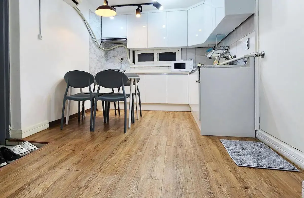 K-1 Hongdae Yeontral Park Apartment Seoul 0*,  South Korea