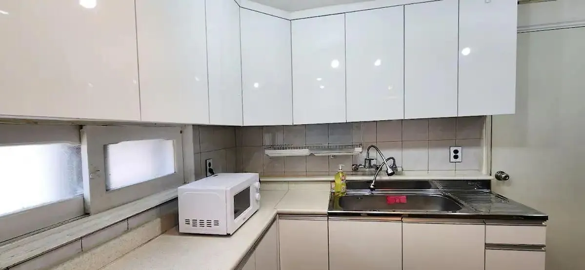 K-1 Hongdae Yeontral Park Apartment Seoul
