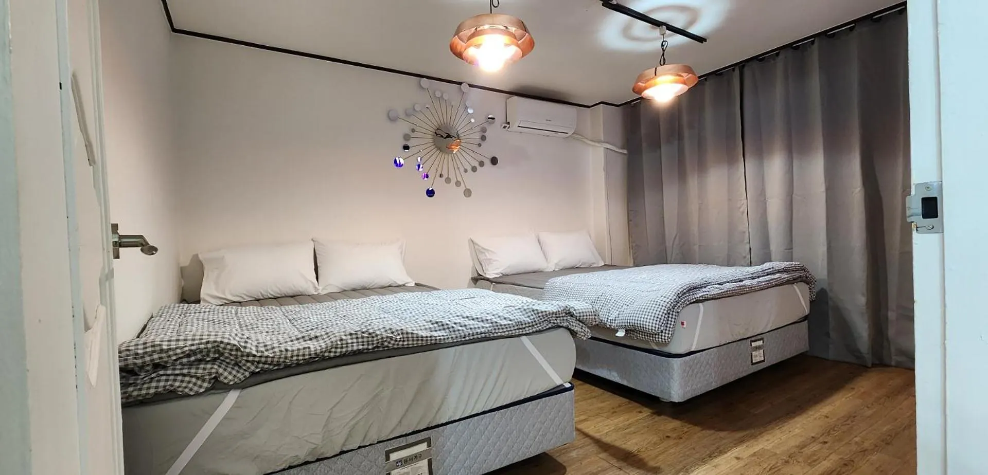 K-1 Hongdae Yeontral Park Apartment Seoul South Korea