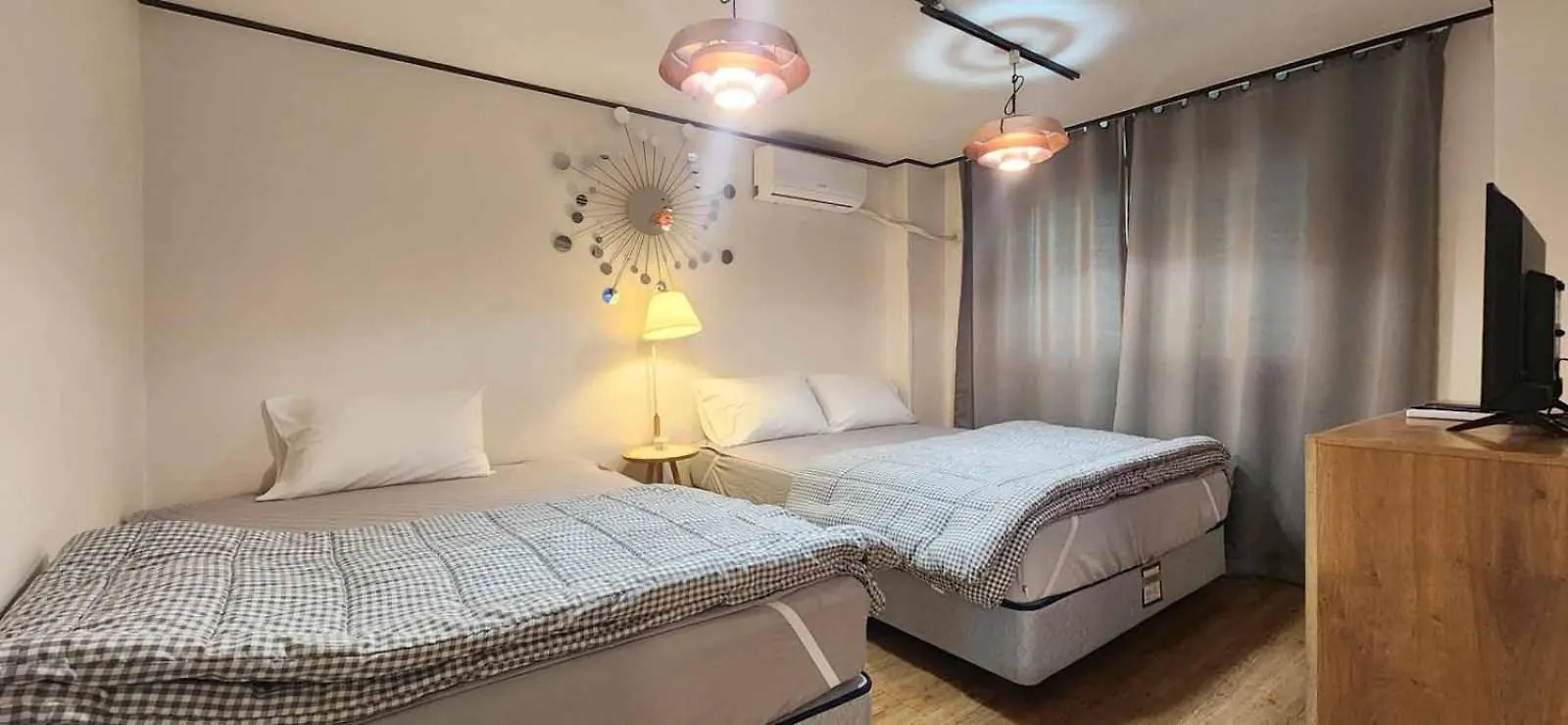 K-1 Hongdae Yeontral Park Apartment Seoul 0*,